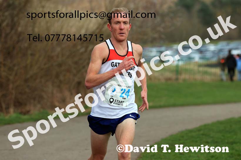 Senior and Veteran Men in the 2024 NECAA Road Relays Champs., Hetton Lyons Country Park, Hetton le Hole, County Durham. Photo: David T. Hewitson/Sports for All Pics